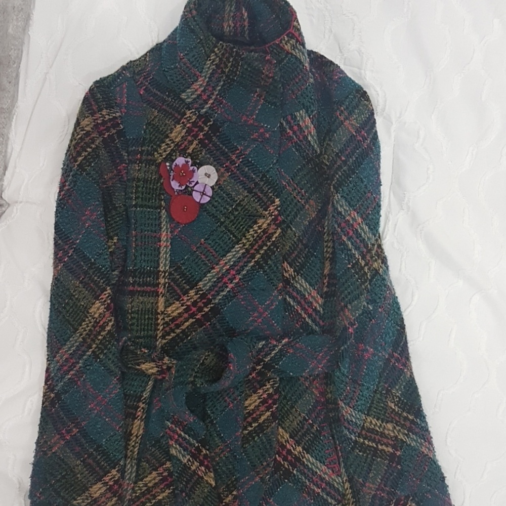Coat - Picture 2 of 5